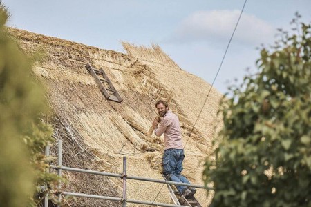 Re-thatching